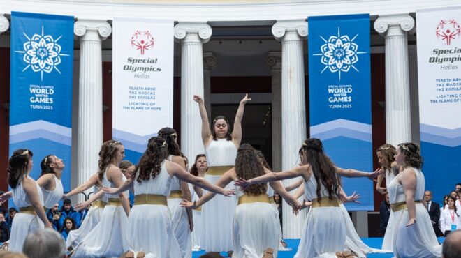 h-φλόγα-των-special-olympics-ξεκίνησε-το-διεθνές-ταξί-563491120