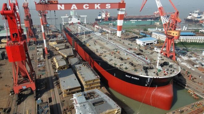 ο-ντόναλντ-τραμπ-κλιμακώνει-τον-εμπορ-563485681