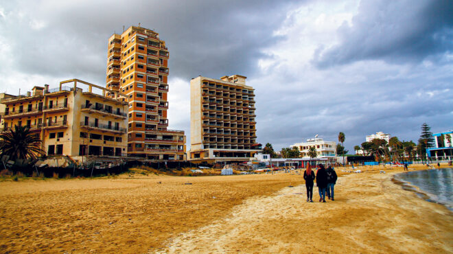 μισός-αιώνας-κατοχή-και-επιτεύγματα-563481976