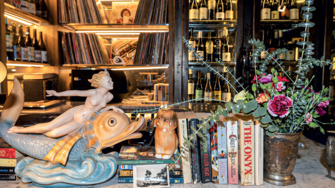 οι-μετά-ταβέρνες-της-αθήνας-ευχή-ή-κατά-563469061