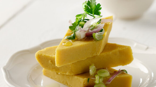 φάβα-σε-κομμάτια-563489701