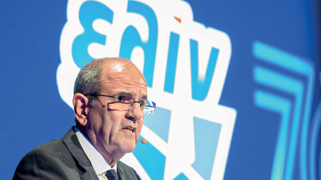 ελιν-βάζει-το-αύριο-σε-κίνηση-σε-ένα-563464699