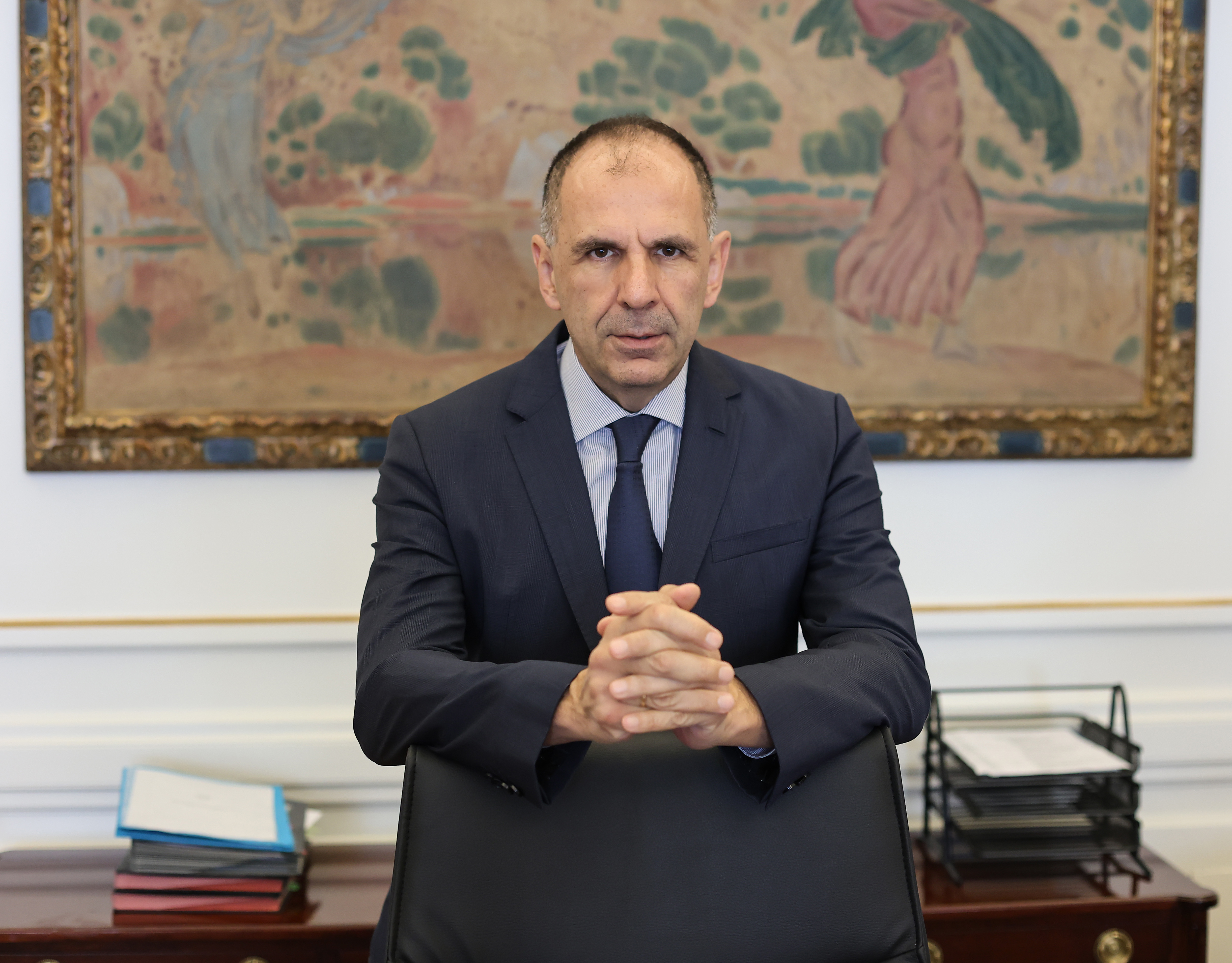 Διαβάστε στην «Καθημερινή της Κυριακής»-4