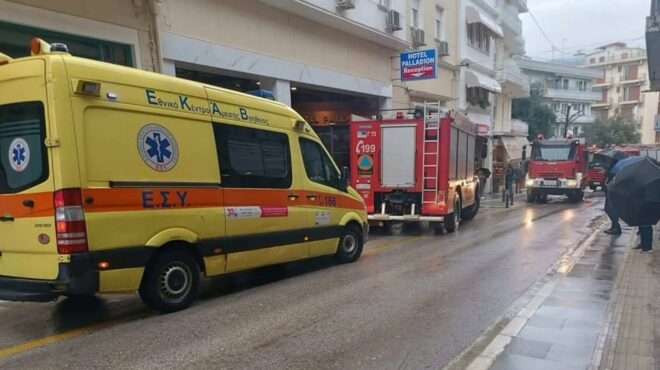 ιωάννινα-45χρονη-πήδηξε-από-τον-δεύτερο-563470372