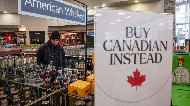 οι-καναδοί-ακυρώνουν-ταξίδια-και-μποϊ-563450092