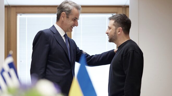 κυρ-μητσοτάκης-δημιουργούμε-δημοσι-563483329