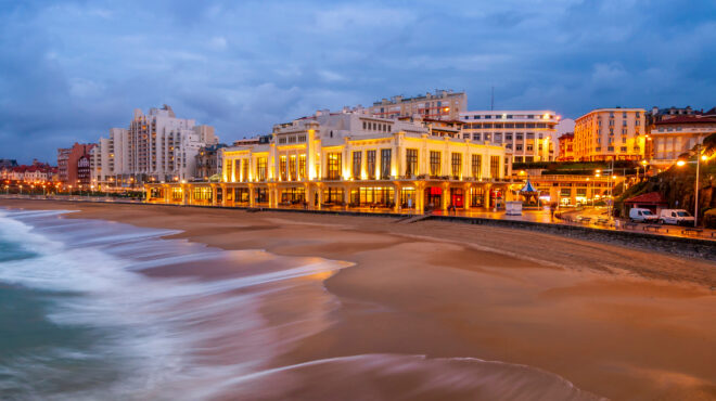 το-μπιαρίτς-πρέπει-να-μετονομάσει-συν-563458273