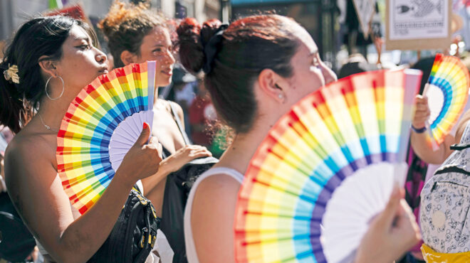 μεγαλώνοντας-σε-ένα-σώμα-που-δεν-νιώθε-563470663