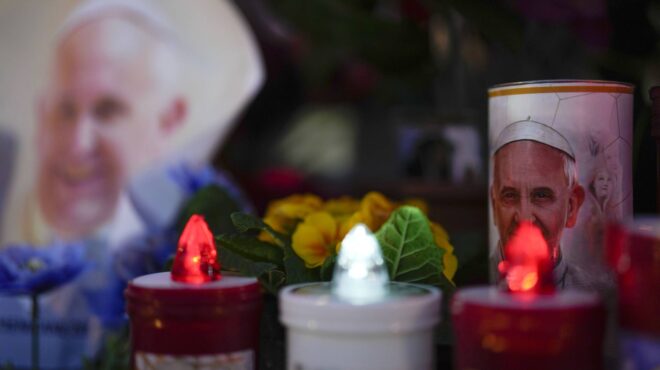 βατικανό-βελτιώνεται-η-υγεία-του-πάπα-563491435