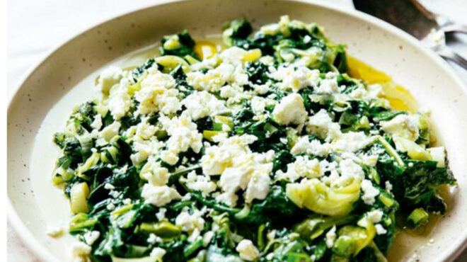 πράσα-τσιγαριαστά-με-σπανάκι-563461717