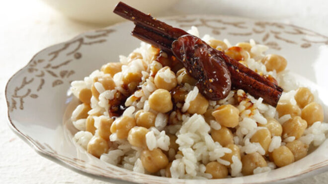 ρεβυθοπίλαφο-με-ρετσέλι-από-την-εύη-βο-563487907