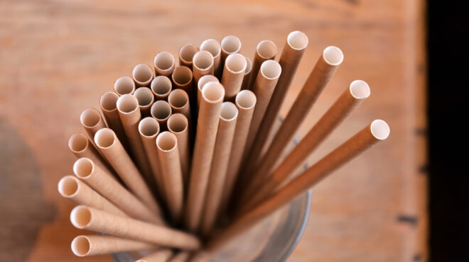 ο-τραμπ-κηρύσσει-τον-πόλεμο-στα-χάρτιν-563463724