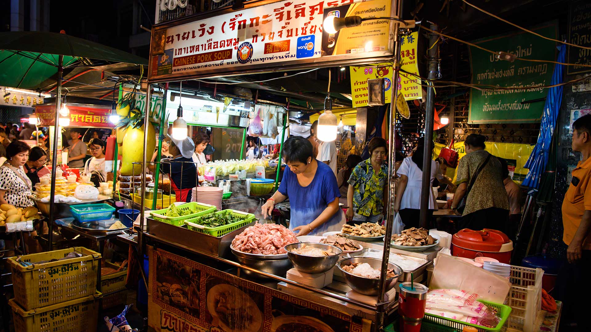 Η Μπανγκόκ γοητεύει με τις αντιθέσεις της-9