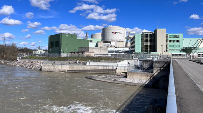 ελβετία-διακόπηκε-η-λειτουργία-πυρην-563462812