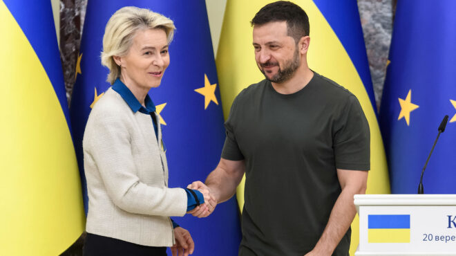 στο-κίεβο-για-την-τρίτη-επέτειο-της-ρωσ-563478652