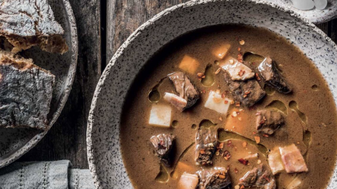 σούπες-του-χειμώνα-20-συνταγές-για-τις-π-563476762