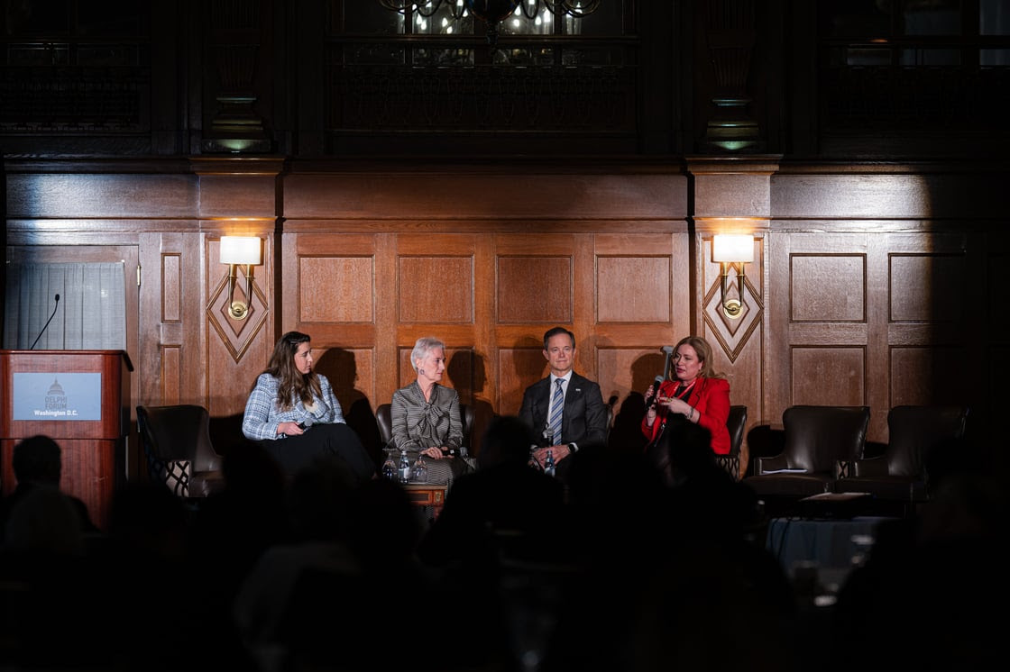 Οι σχέσεις Ελλάδας – ΗΠΑ, οι γεωπολιτικές προκλήσεις και το «κλειδί» για την ανάπτυξη-4