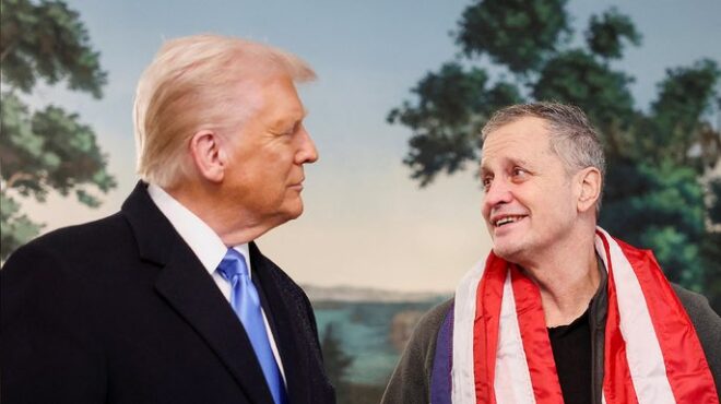 ηπα-στον-λευκό-οίκο-ο-μαρκ-φόγκελ-ο-οπο-563465728