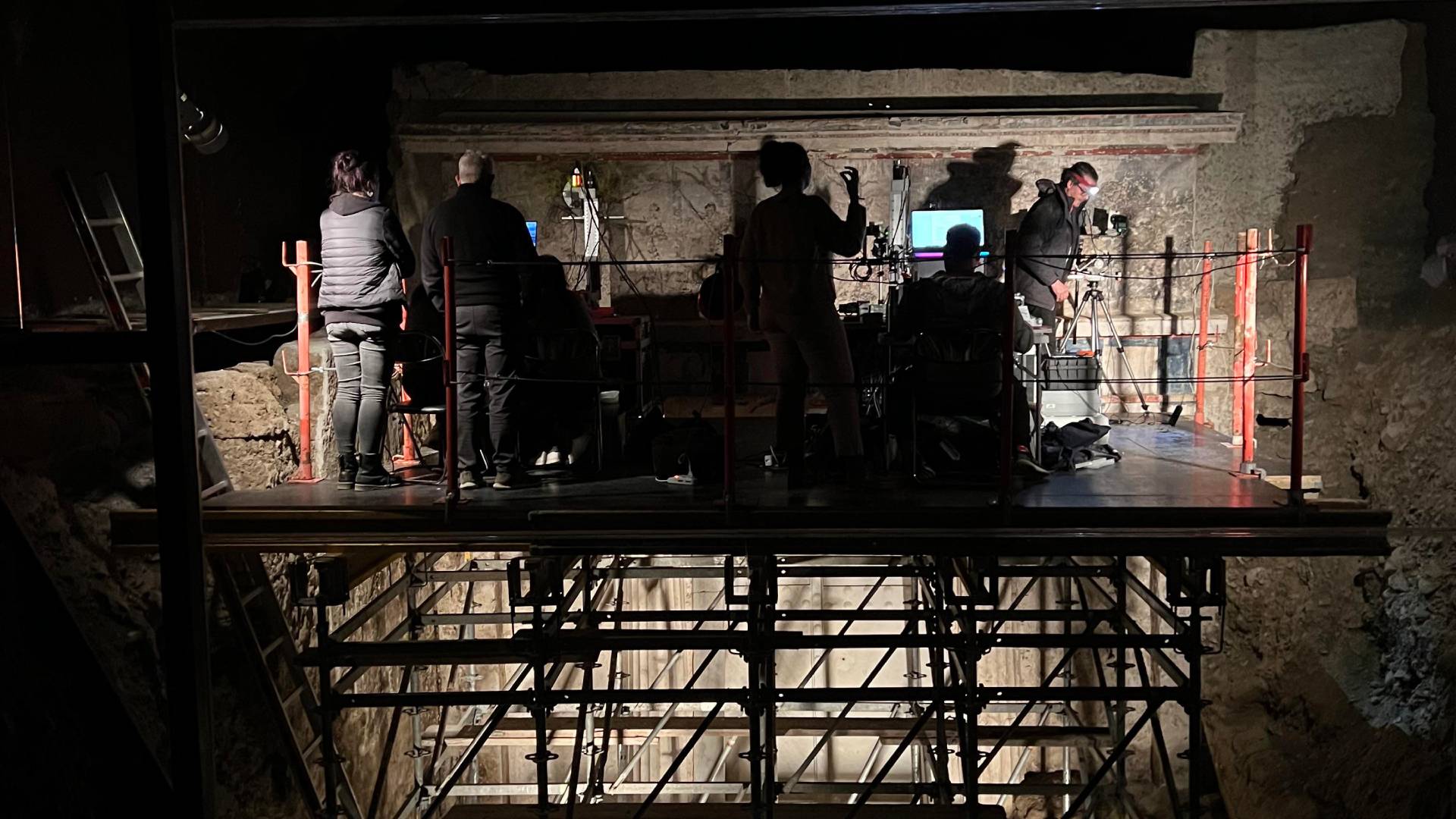 Βεργίνα: Η τοιχογραφία με το κυνήγι στον τάφο του Φιλίππου Β’ – Καινοτόμος απεικόνιση ενός αριστουργήματος-4