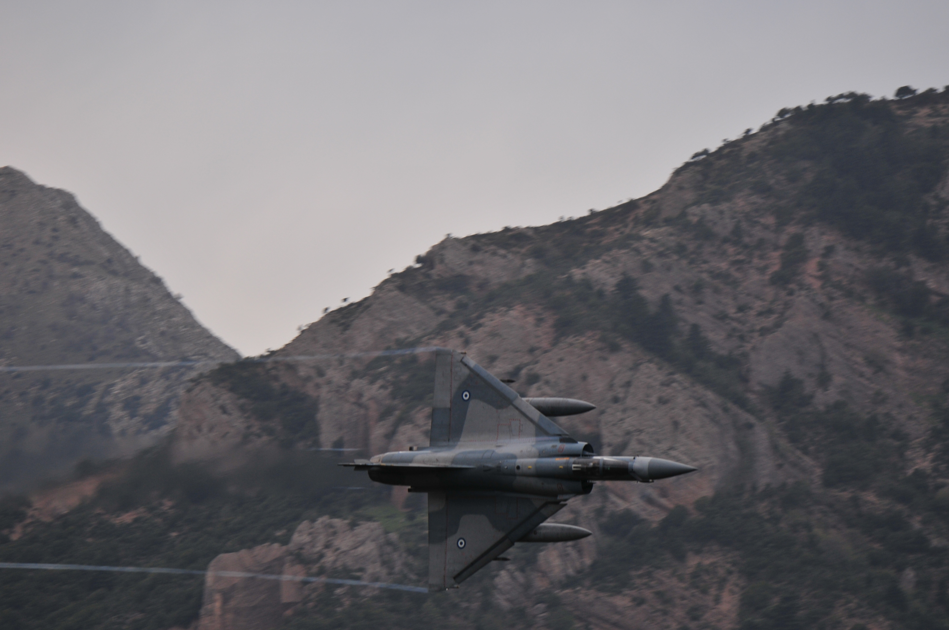 Αεροπορικό υπερθέαμα στον Βουραϊκό-6