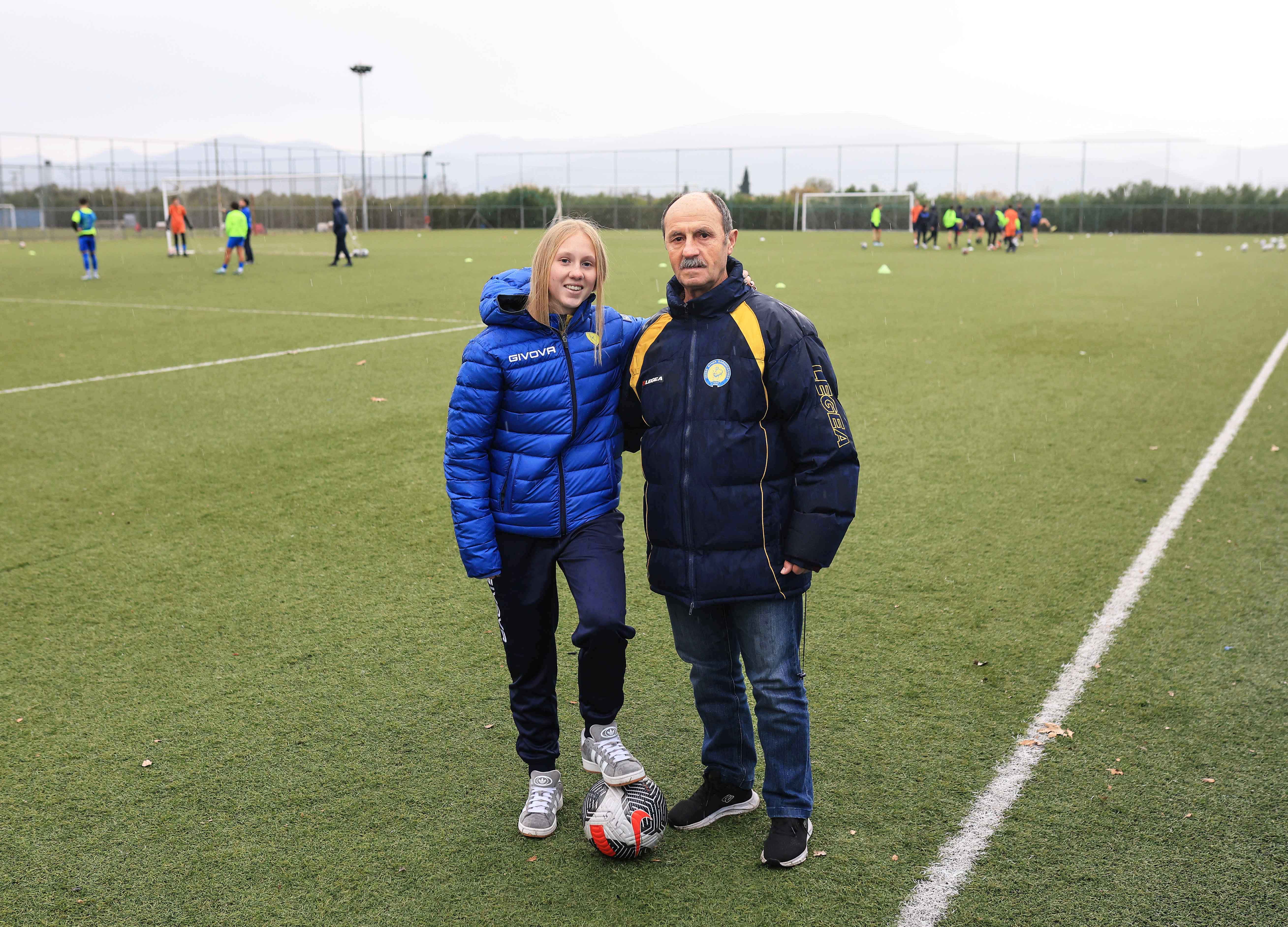 Αγρίνιο: Μένει μόνο η ηχώ της παλιάς καπναποθήκης-11