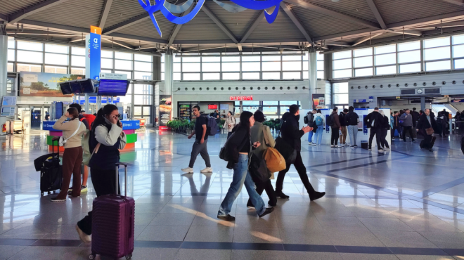 δυναμικό-ξεκίνημα-για-τον-τουρισμό-563534647