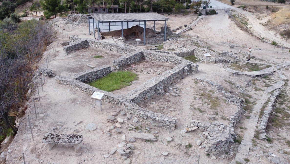 Το μέλλον ενός προϊστορικού οικισμού-5