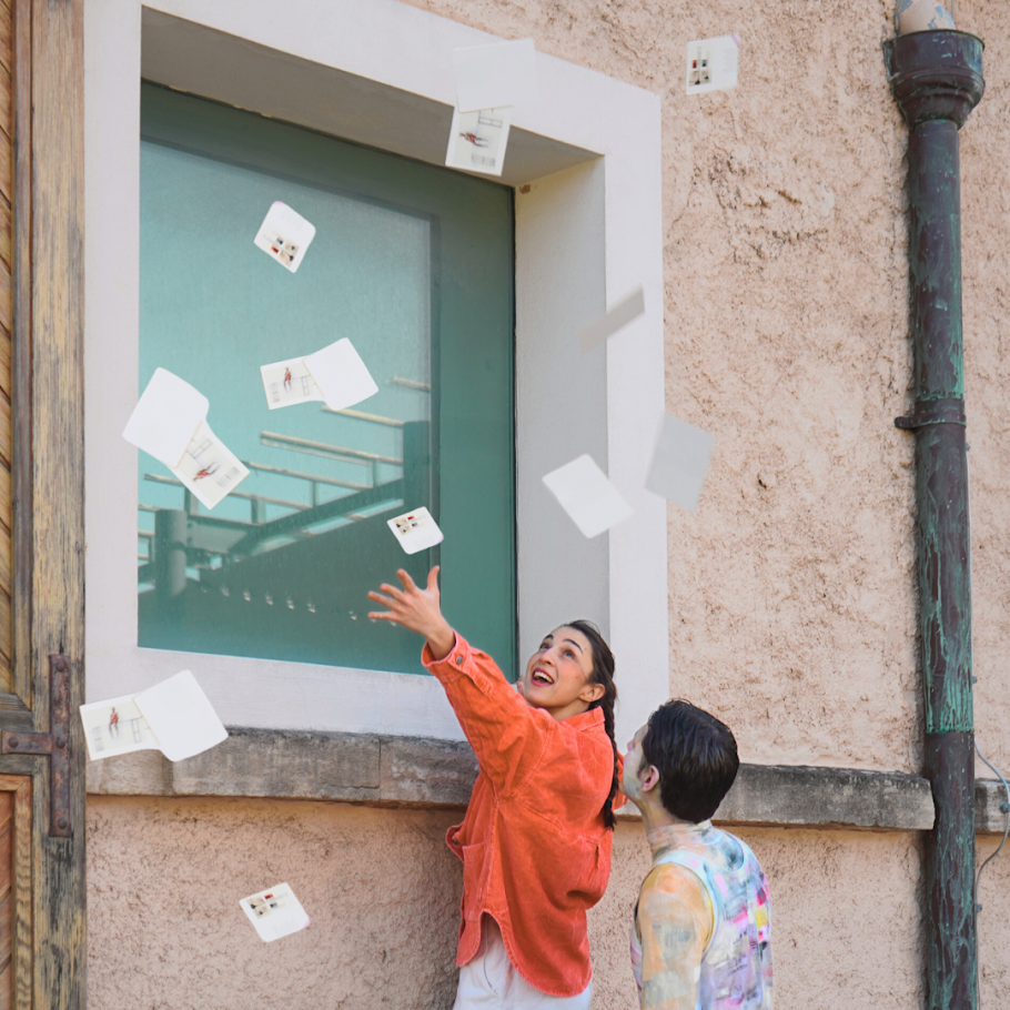 μοναδικός-δεν-σημαίνει-τέλειος-σημα-563501629