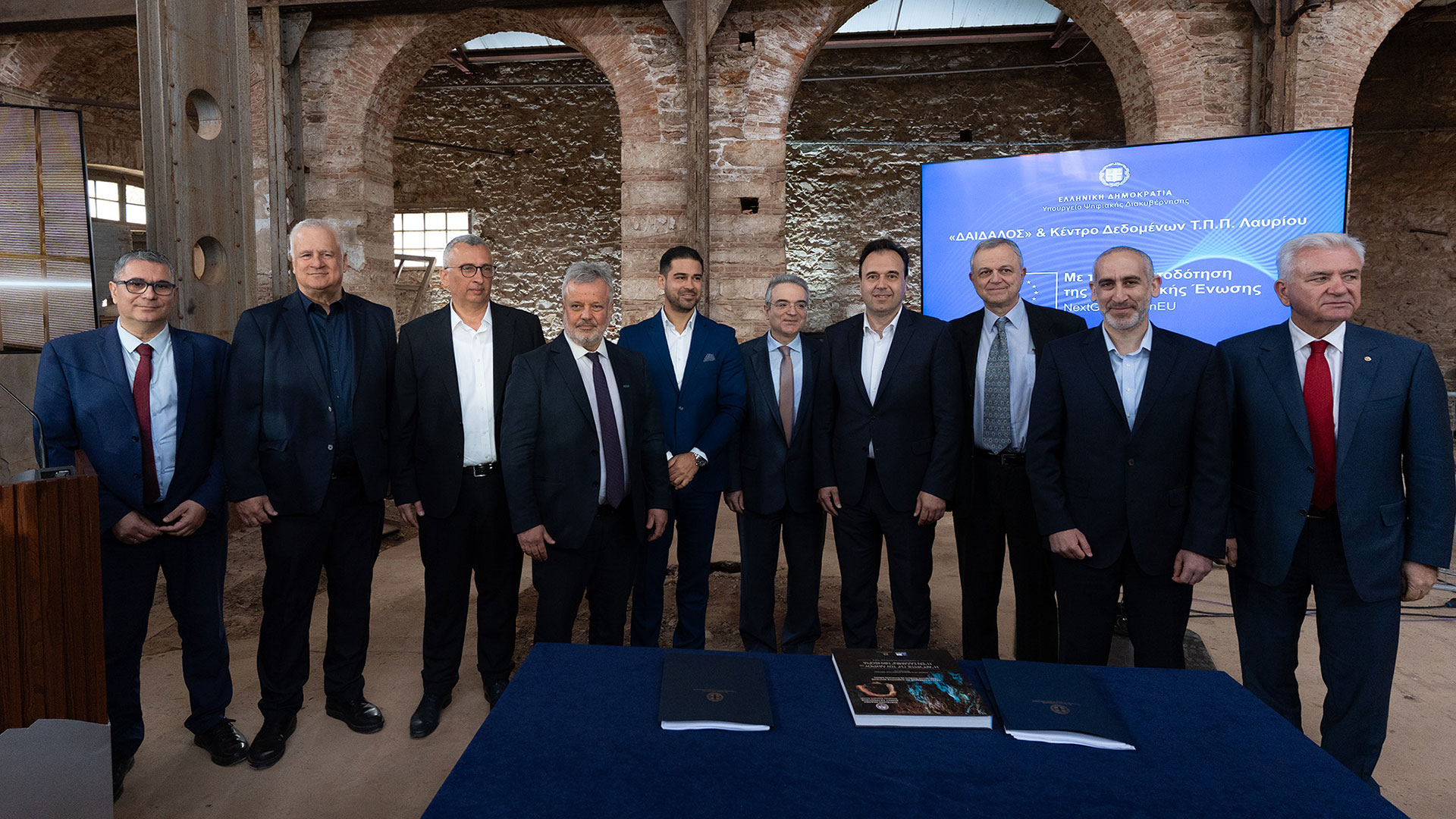 «Δαίδαλος»: Μία γυάλινη τριήρης θα στεγάζει το μέλλον της ΑΙ-8