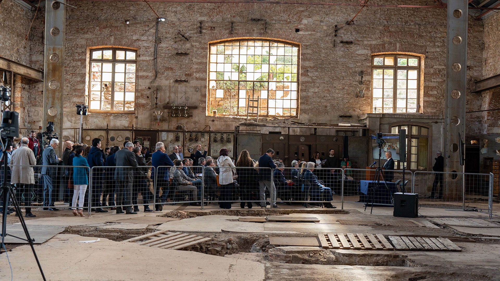 «Δαίδαλος»: Μία γυάλινη τριήρης θα στεγάζει το μέλλον της ΑΙ-1