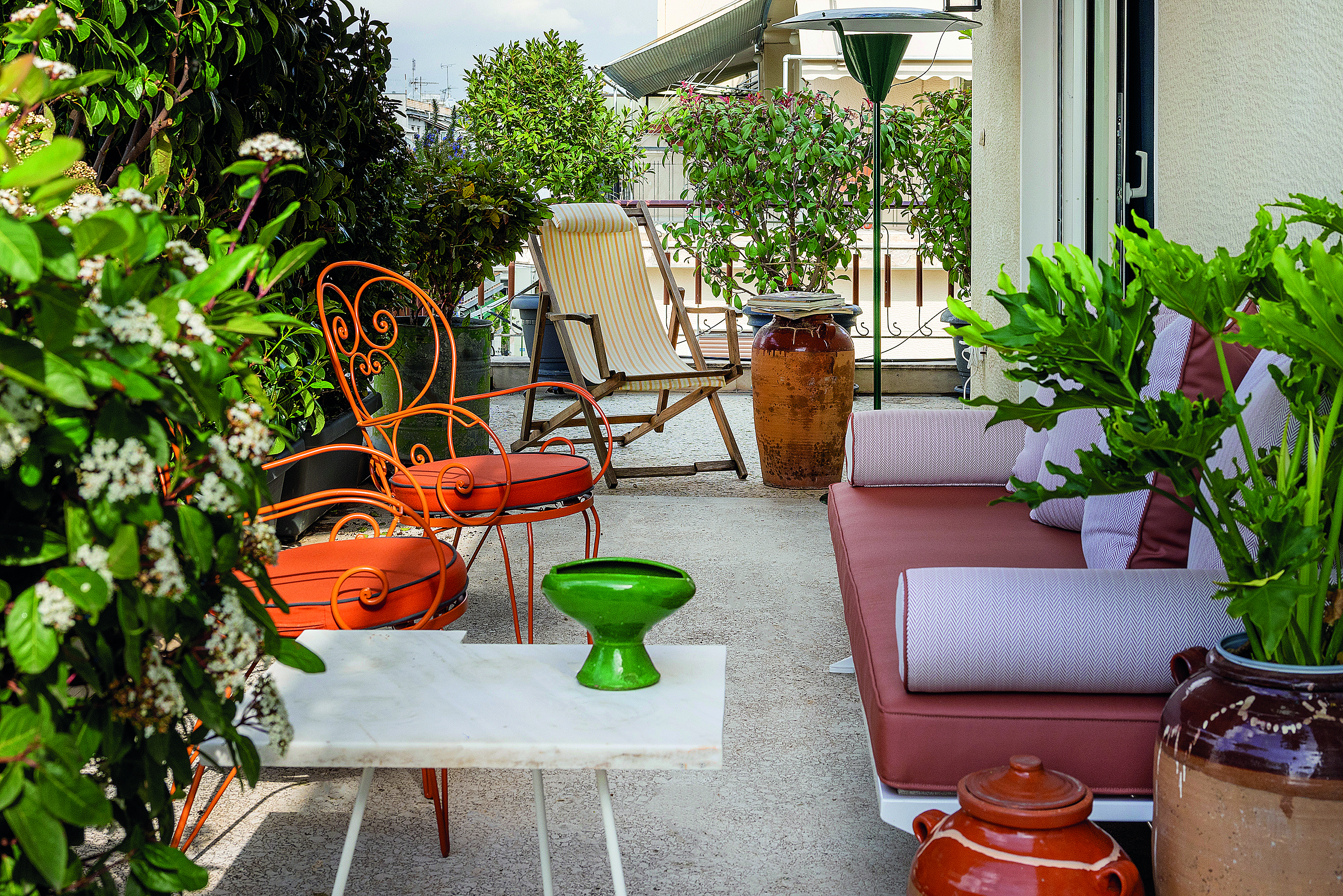 Ενα μπλε ρετιρέ με αέρα παλιάς Αθήνας στο Μουσείο-7