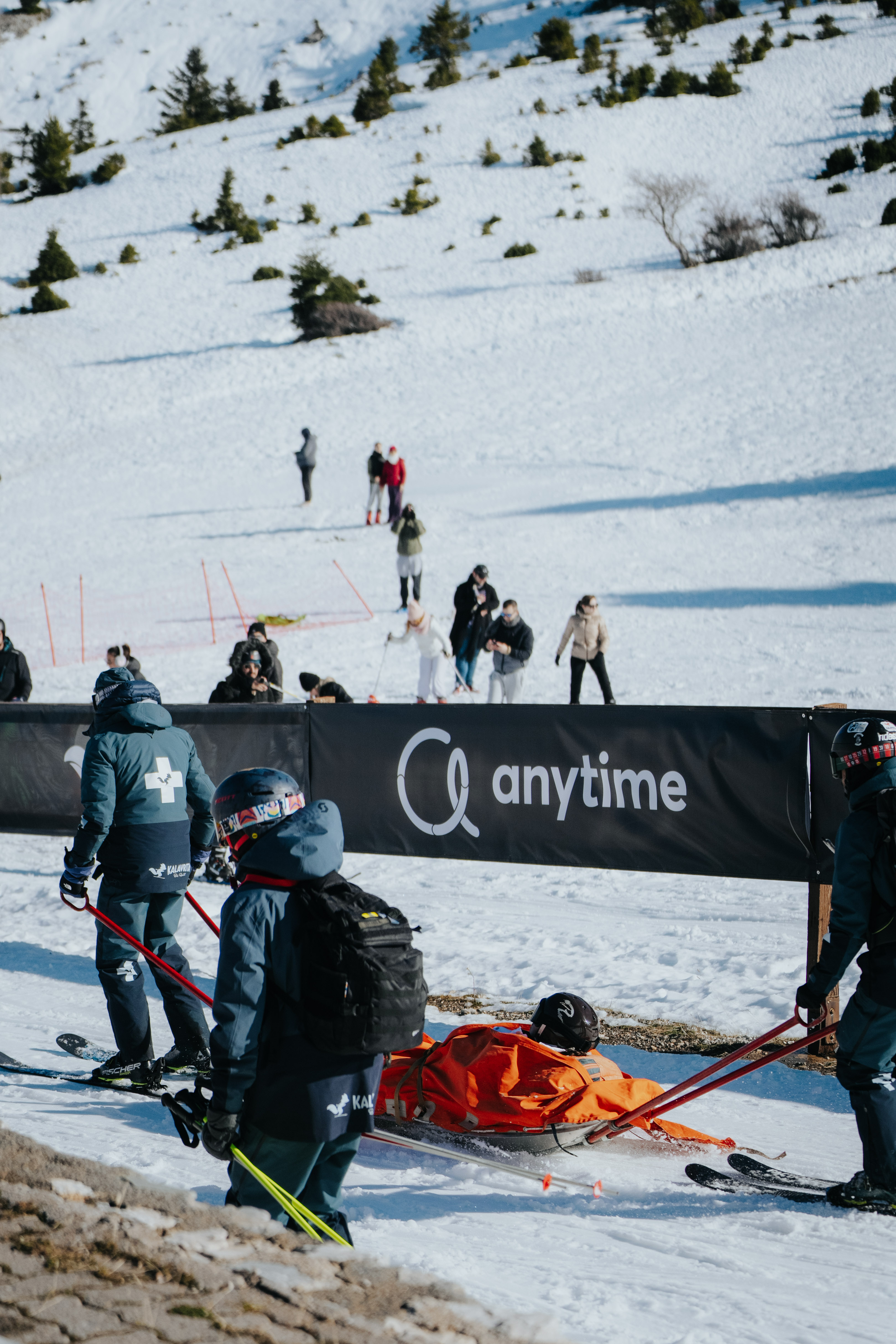 Anytime: Χιόνι, περιπέτεια και ασφάλεια στα Καλάβρυτα-2
