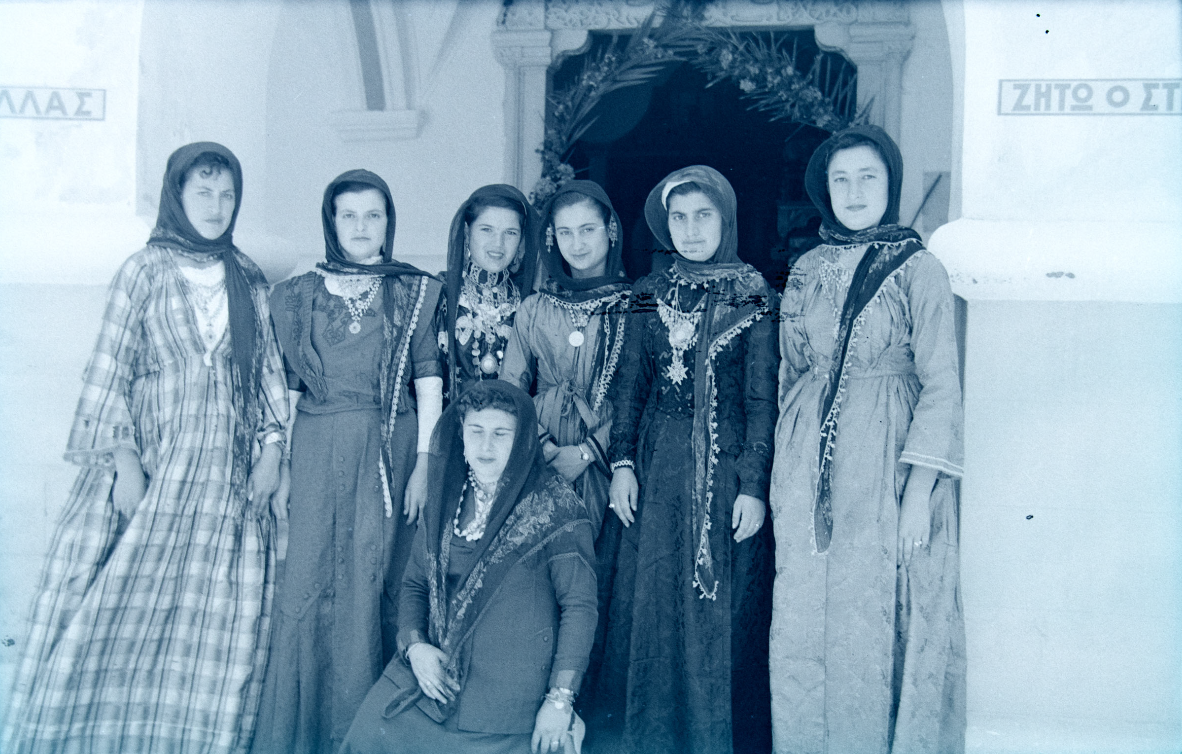 «Στο Ολοκαύτωμα προσποιήθηκε τον νεκρό για να γλιτώσει»-5