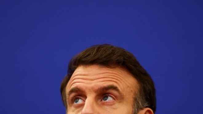 η-ελλάδα-στην-κερκίδα-563505592