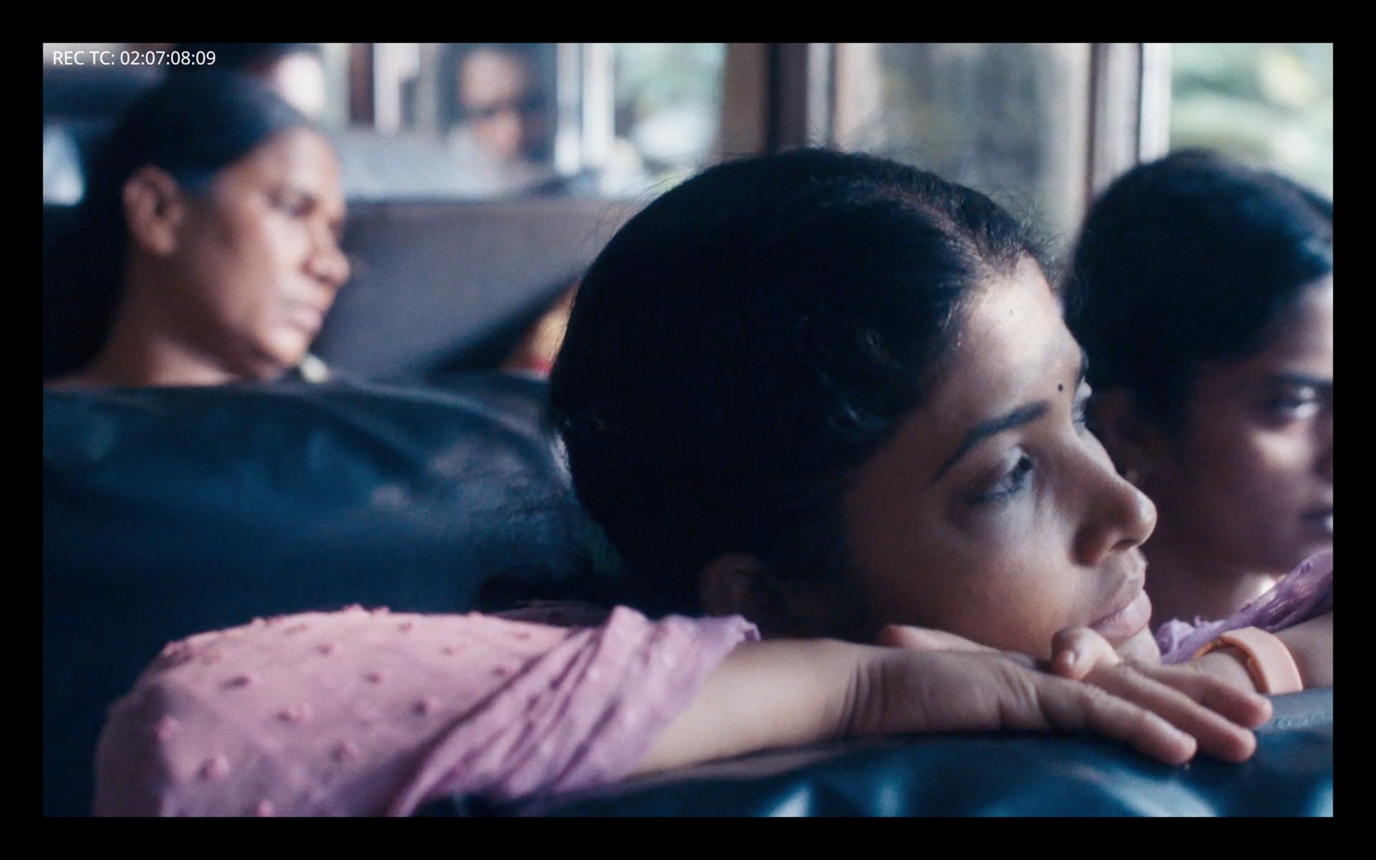 Home Cinema: Ανθρώπινες σχέσεις σε πλούτο και φτώχεια-1