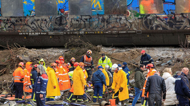 ν-ρωμανός-με-τον-γιατρό-που-ενέκρινε-τ-563507095