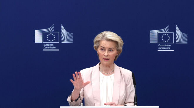 ούρσουλα-φον-ντερ-λάιεν-η-ευρώπη-πρέπε-563521024