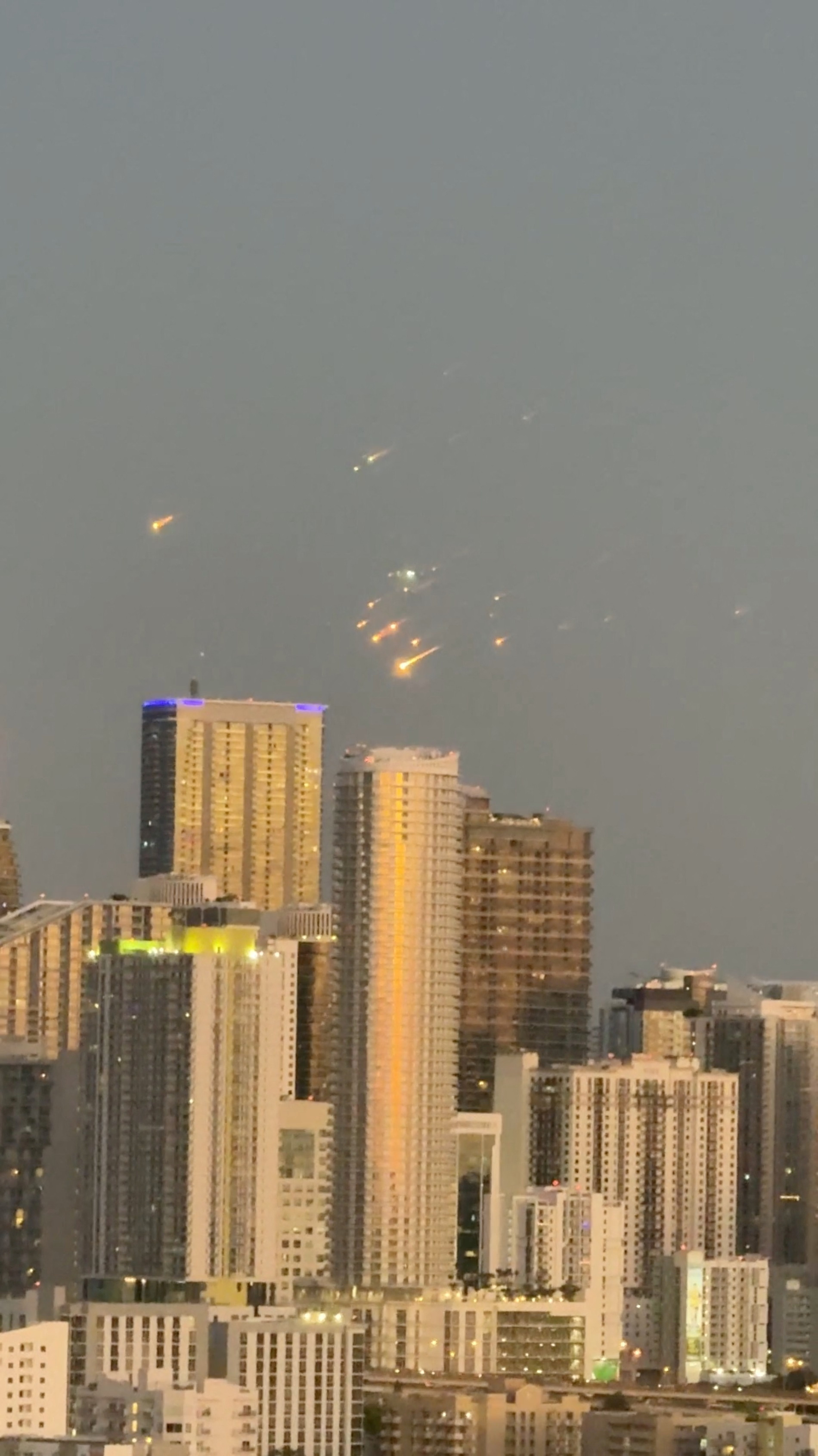 SpaceX: Εξερράγη (ξανά) το διαστημόπλοιο Starship – «Εβρεξε» φλεγόμενα συντρίμμια-2