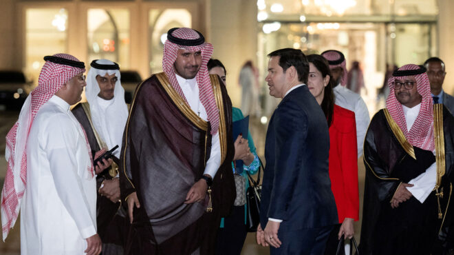 ωρα-μηδέν-στην-τζέντα-επαναπροσέγγ-563508169