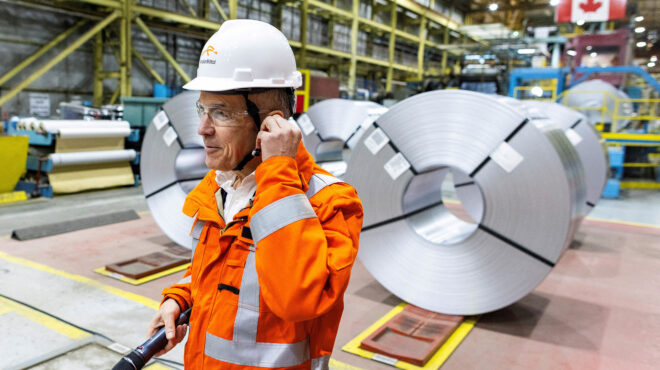 ο-πόλεμος-των-δασμών-προκαλεί-χάος-σε-α-563510617