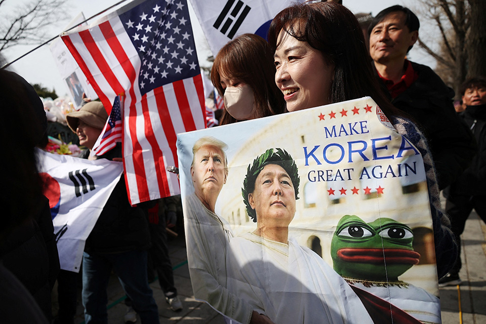 Η ακροδεξιά-1