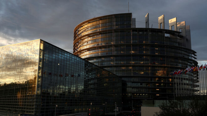 σκάνδαλο-δωροδοκίας-στο-ευρωκοινοβο-563521063