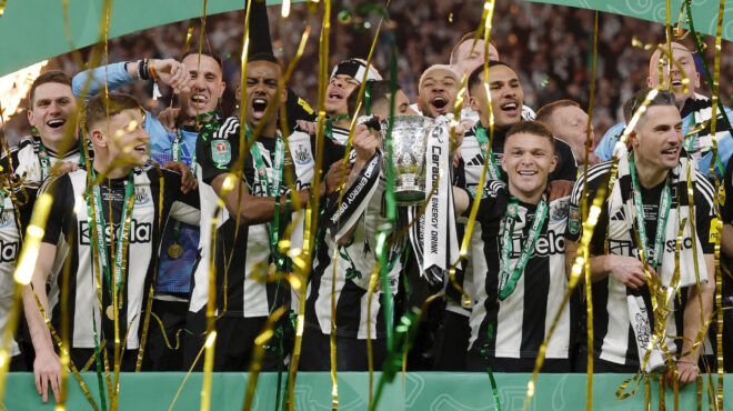 eντι-χάου-εφτασε-στη-νιούκαστλ-με-μία-α-563517925