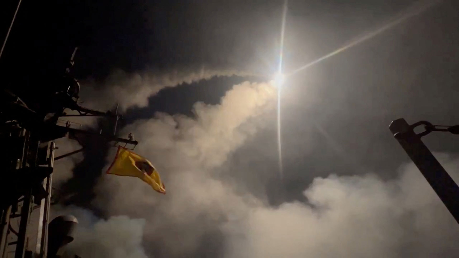 Η διοίκηση Τραμπ αποκάλυψε -κατά λάθος- σε δημοσιογράφο σχέδια πολεμικής επιχείρησης-1