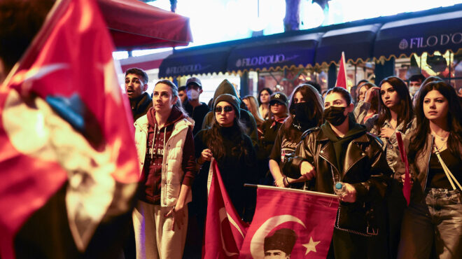 τουρκία-μαύρο-σε-κανάλι-της-αντιπολ-563534662