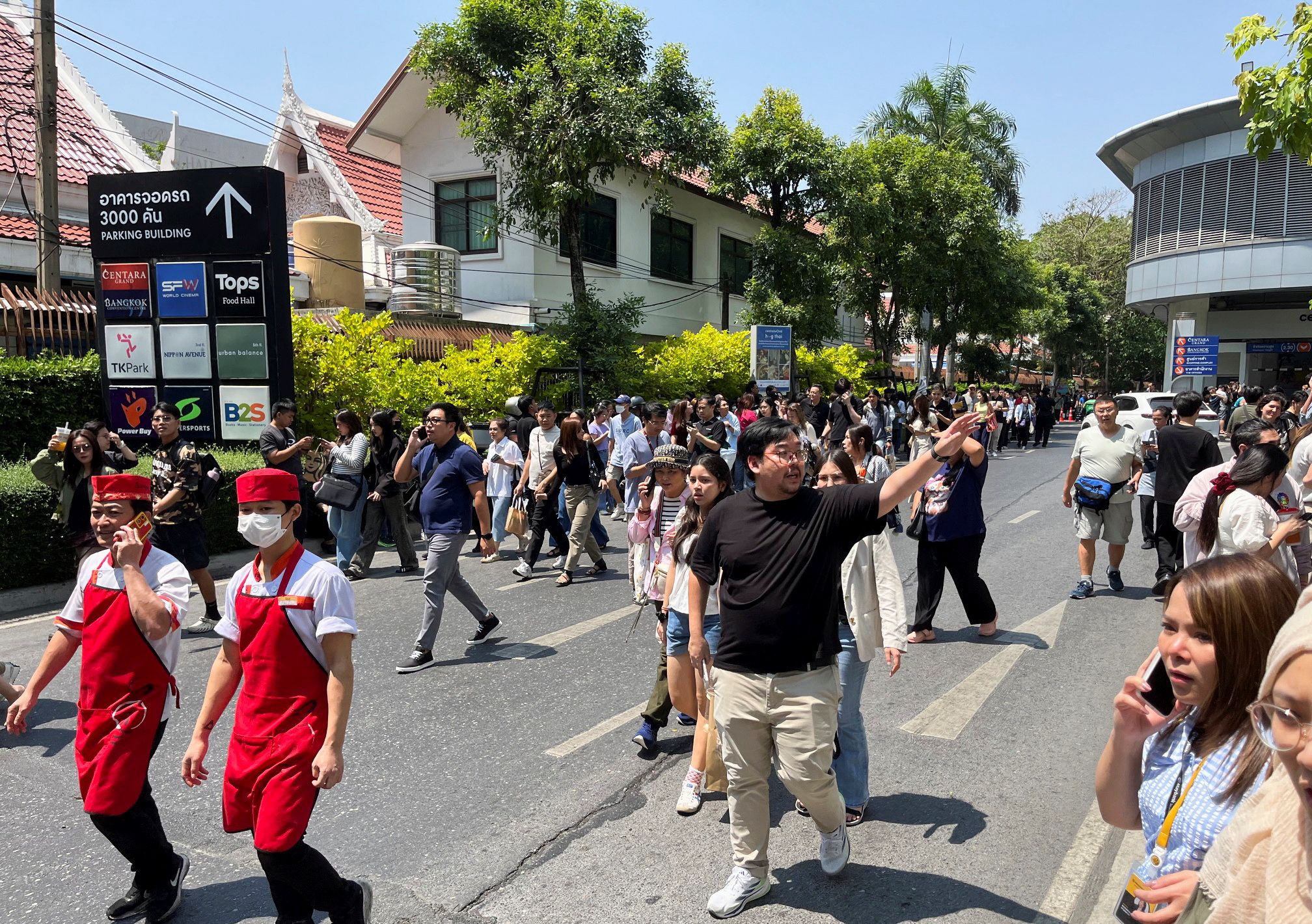 Μιανμάρ: Ισχυρός σεισμός 7,7 Ρίχτερ – Κατέρρευσαν κτίρια και στην Ταϊλάνδη, φόβοι για πολλούς νεκρούς-7