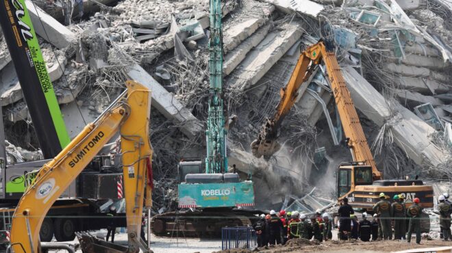σεισμός-στη-μιανμάρ-συνεχίζεται-η-ανα-563538916