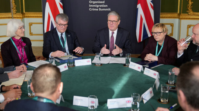 βρετανία-διάσκεψη-για-την-αντιμετώπι-563540524