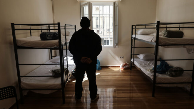 ποντίκια-στο-πολυδύναμο-κέντρο-αστέγ-563509216