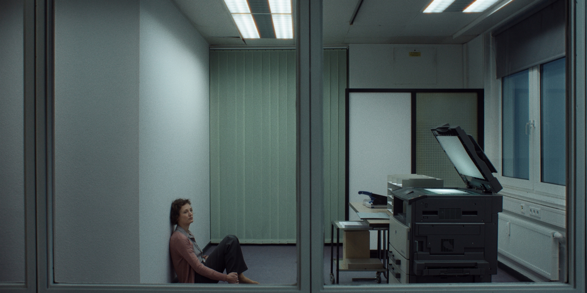 Σύνορο αλήθειας και ψέματος-1